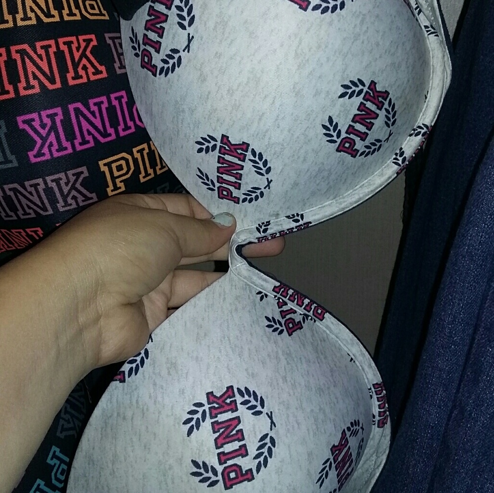 Pink bras. - Picture 5 of 5
